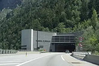 Entrée Ouest du tunnel d'Orelle.