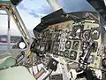 Cockpit biplace d'un AB.212ASW.