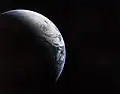 La Terre photographiée depuis une distance de 18&nbsp;000&nbsp;km