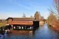 Ancien stand de tir utilisé comme hangar à bateaux
