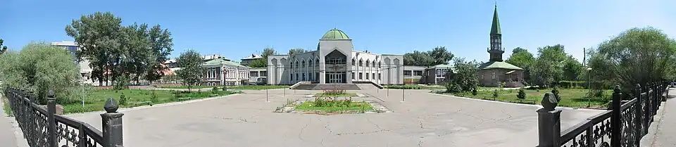 Le musée Abaï de la littérature (ru).