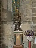 Statue reliquaire