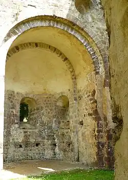 Ancienne abbaye Notre-Dame du Nid-au-Merle, vue partielle.