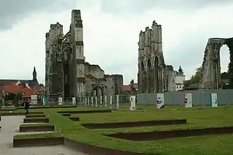 Vestiges, en 2009, vus du chevet.
