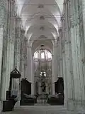 Nef, vue vers l'est.