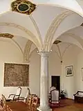 Le grand salon.