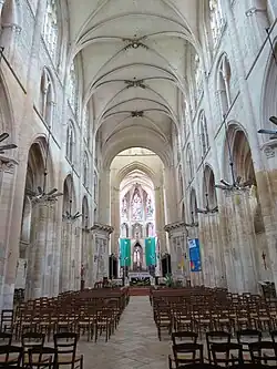 Abbaye de Saint-Pierre-sur-Dives (XIIIe&nbsp;siècle).