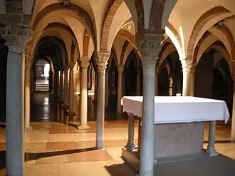 Vue de la crypte.