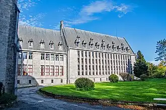 La bibliothèque qui a été construite en 1945.