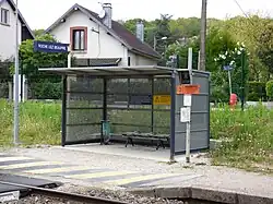 Abri de la voie 1.