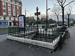 L'accès no&nbsp;5 « Rue de Picpus ».