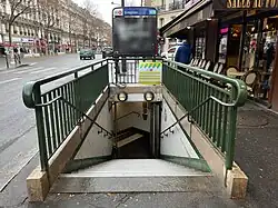 L'accès no&nbsp;2 « Rue Joseph Dijon ».