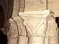 Arcade orientale, chapiteaux côté nord.