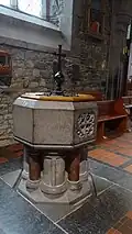 Fonds baptismaux