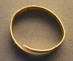 Bracelet lourd en or