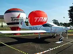 Description de l'image Aeromot AMT-600 Guri AN0637032.jpg.