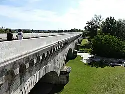Le pont-canal.