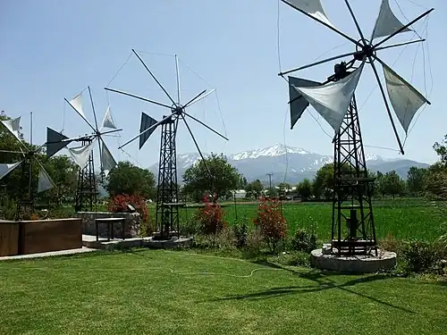 Éoliennes sur le plateau du Lassíthi.