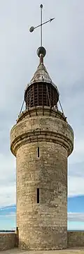 La tourelle située sur la terrasse.