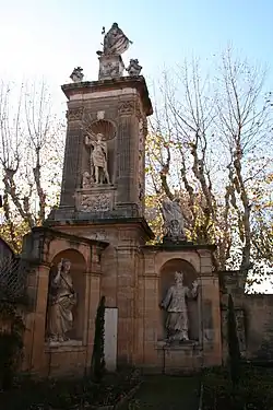 Saint Jean-Baptiste au-dessus de Déborah et Aaron