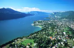 Le lac du Bourget, vu depuis les hauteurs d'Aix-les-Bains