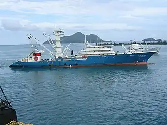 Le thonier Albatun Dos