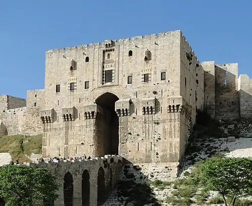 Porte intérieure de la Citadelle d'Alep.