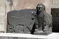 Sphinx et lion. Musée national d'Alep.