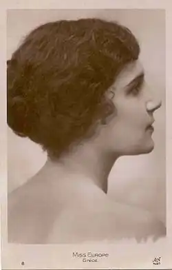 Alíki Diplarákou en avril 1930.