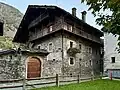 Une vieille maison dans la fraction de Duarf.