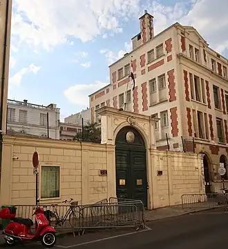 Vue de la mission diplomatique