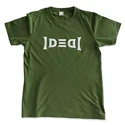 Ambigramme polysymétrique Idéal, imprimé sur un t-shirt.