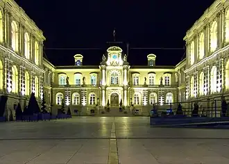 L'hôtel de ville