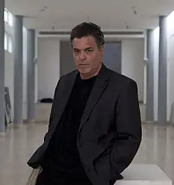 Description de cette image, également commentée ci-après