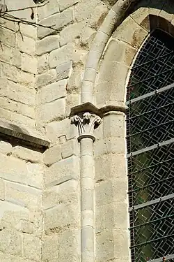 Chapiteau.