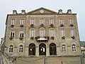 Ancien hôtel de ville.