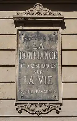 Plaque ancienne au no&nbsp;51.