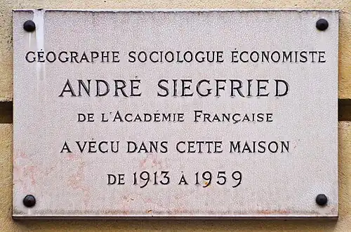 Plaque en mémoire d'André Siegfried.