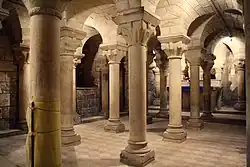 Crypte de l'église de la Trinité.