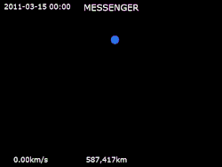 Animation en couleurs présentant les cycles successifs de révolution de la sonde MESSENGER autour de Mercure.