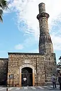 Temple romain, église byzantine, mosquée au minaret tronqué