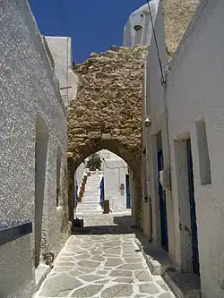 Entrée du kastro.