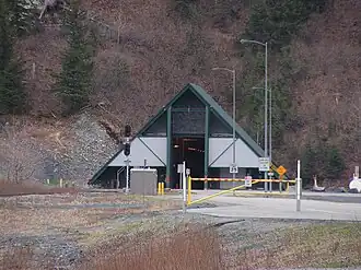 Image illustrative de l’article Anton Anderson Memorial Tunnel