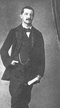 photo : Bruckner debout