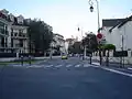 Rue de l'Abbaye - du square de Collegno vers le centre ville
