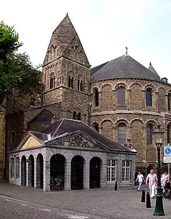 Façade orientale de la basilique Notre-Dame, Maastricht