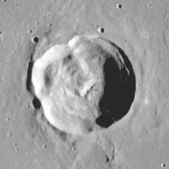 Image illustrative de l'article Arago (cratère lunaire)