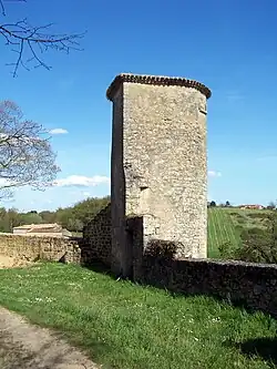 Tour de guet à l'est (avr.&nbsp;2013).