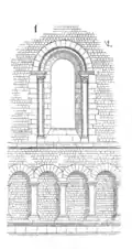 une arcature romane de la nef