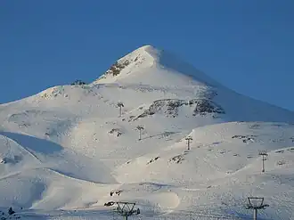 Le pic d'Arlas vue de la station.